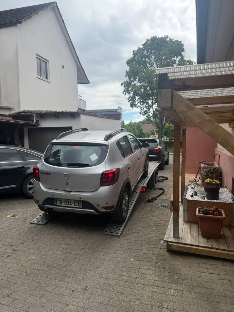 Dacia Sandero, gata de plecare