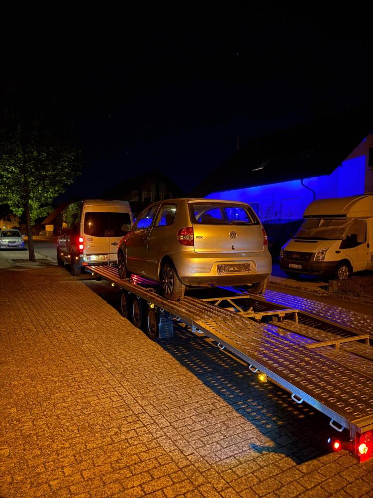 Livrare seara, VW Fox
